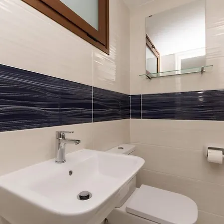 Park Santiago Ii 156 - Two Bed *